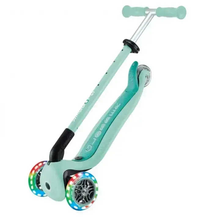 Сгъваема тротинетка с родителски контрол 5 в 1 Globber Go Up Active Lights, ментова, снимка 6