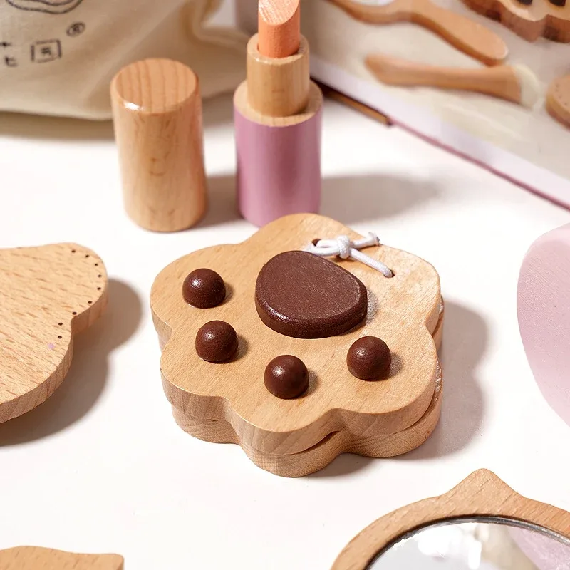 Детски дървен козметичен комплект, гримове за ролева игра, чантичка, Монтесори, снимка 2