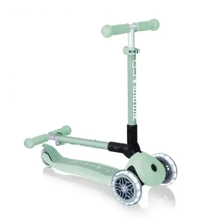 Сгъваема еко тротинетка с 3 колела GLOBBER JUNIOR FOLDABLE LIGHTS ECOLOGIC - цвят пистачио, снимка 5