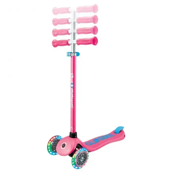 Детска тротинетка с 3 светещи колела GLOBBER PRIMO PLUS LIGHTS, розова, снимка 3