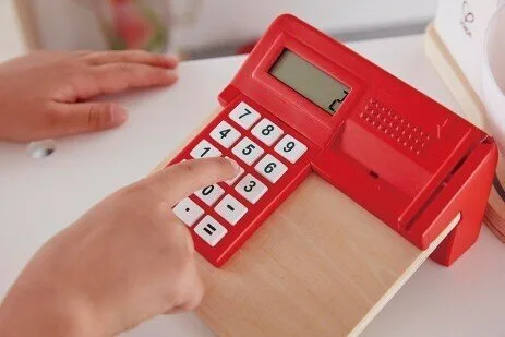 Дървен магазин, Hape, С касов апарат и баркод четец, снимка 4