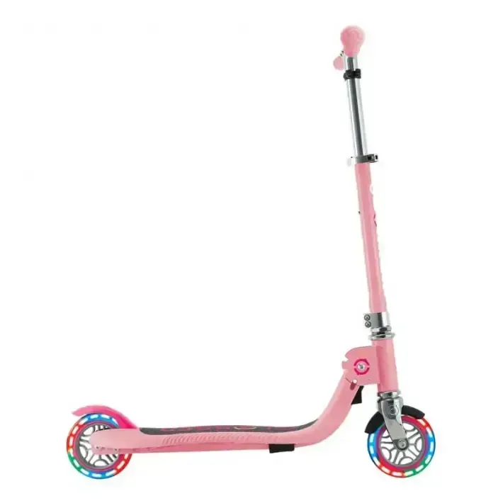 Детска сгъваема тротинетка с две светещи колела Globber Flow Foldable Junior Lights - розова, снимка 9