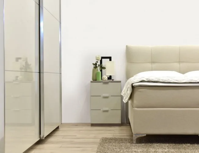 Нощно шкафче ELEGANCE 3F – бял гланц, снимка 3